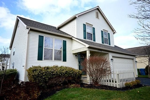 1st image of 1590 Valley Dr