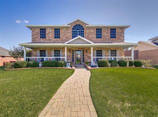 4010 Cavalier Dr, Rowlett, TX 75088