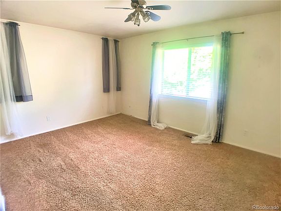 4th image of 17104 E Bethany Cir