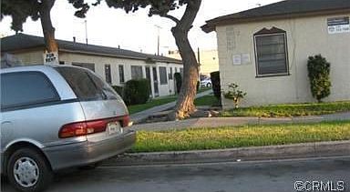 1st image of 3600 W 63rd St