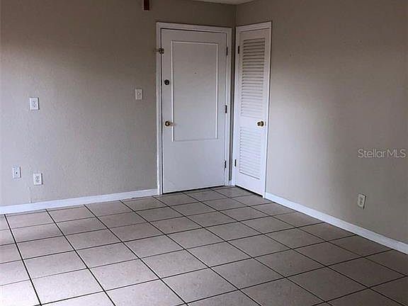 4th image of 202 Georgetown F Dr