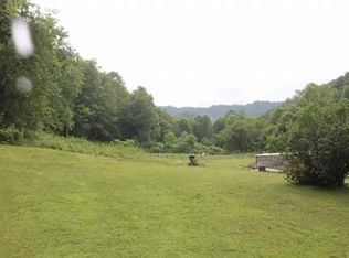 449 McDowell Holw, Beckley, WV 25801