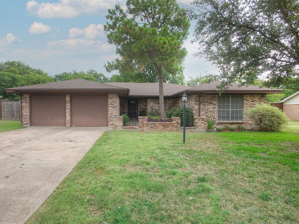 5917 Rayburn Dr, Fort Worth, TX 76133 Zillow