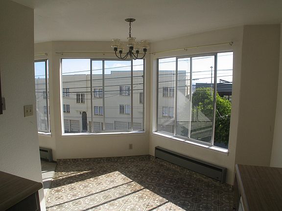 4th image of 1370 Noe St #2