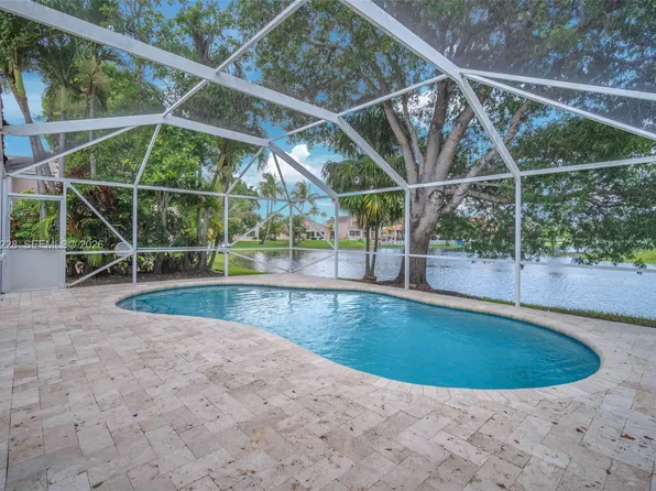467 SW 191st Ter, Hollywood, FL 33029