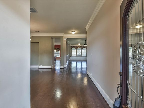 4th image of 26918 Autumn Timbers Ln
