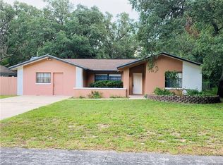 1220 W Sorrento Dr, Citrus Springs, FL 34434
