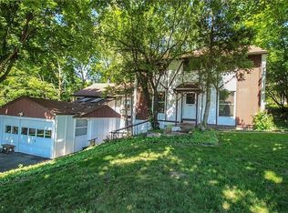 94 Prospect St, Auburn, NY 13021