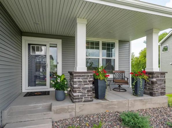 5202 Greenwood Ln, Rockford, MN 55373