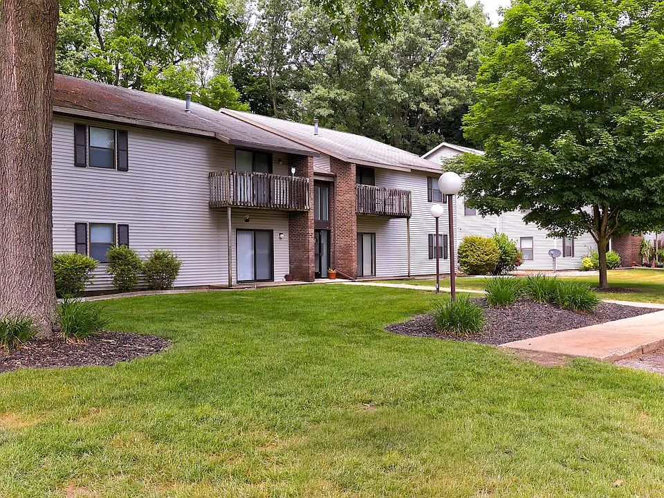 1st image of 541 Woodfield Cir #D804306ed