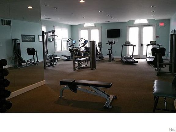 2nd image of 225 Brookwood Dr #8-2-20