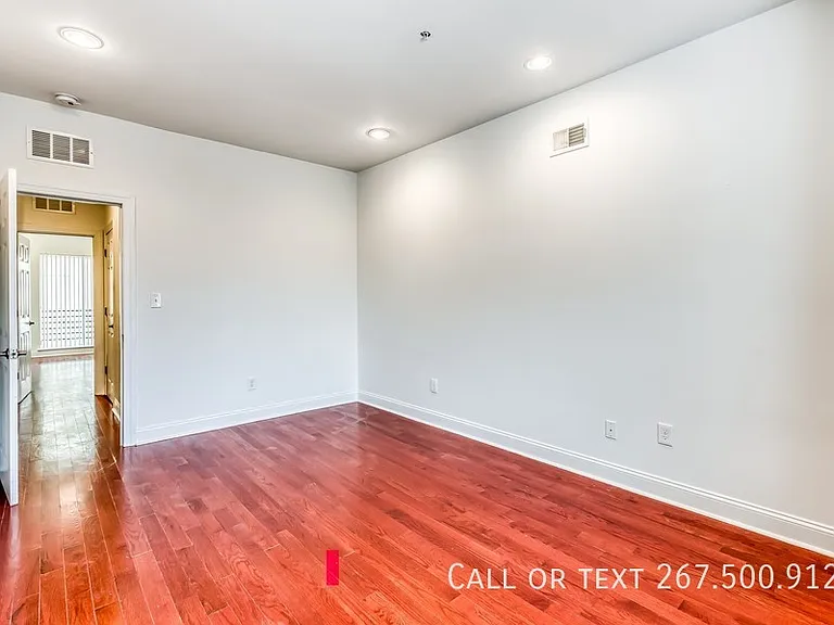 1456 E Columbia Ave — Photo 10
