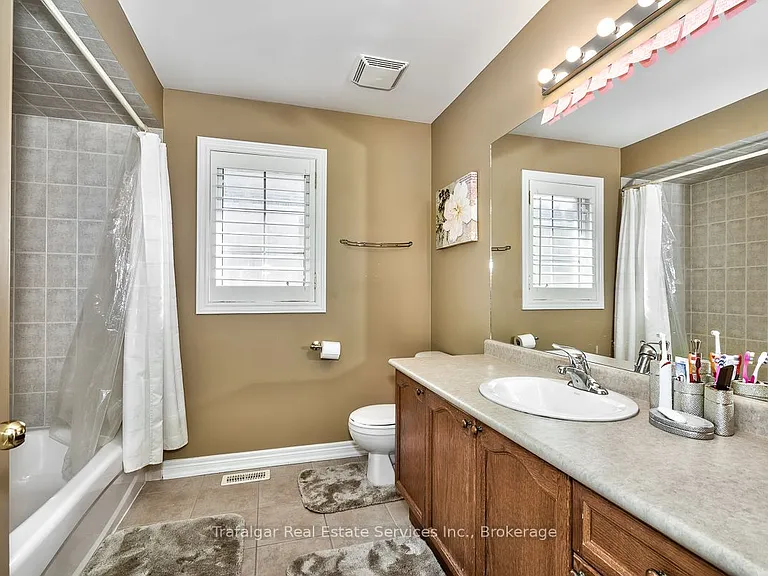 2355 Hilda Dr — Photo 15