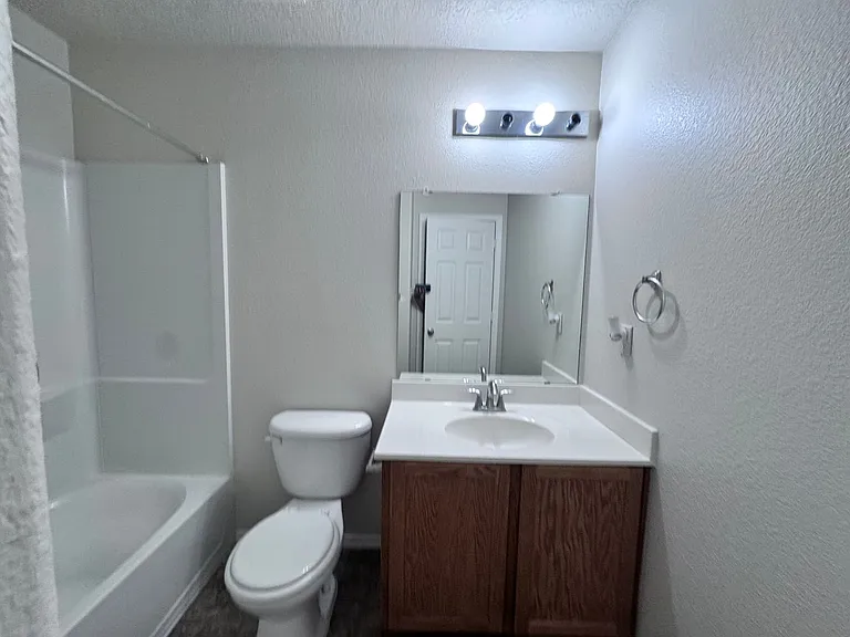 800 Prairie Sage Ct SW — Photo 16