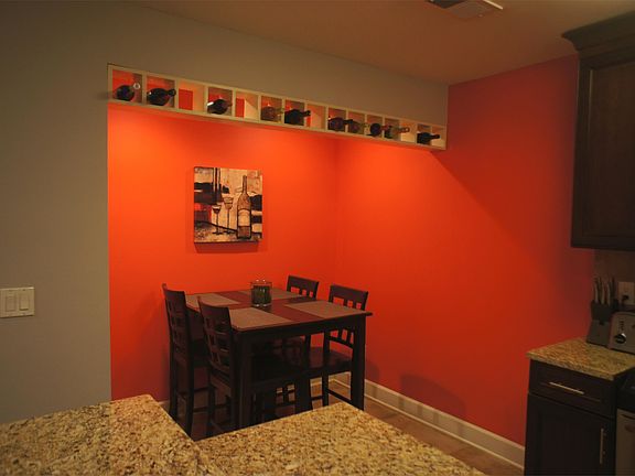 4th image of 920 Washington St APT 101