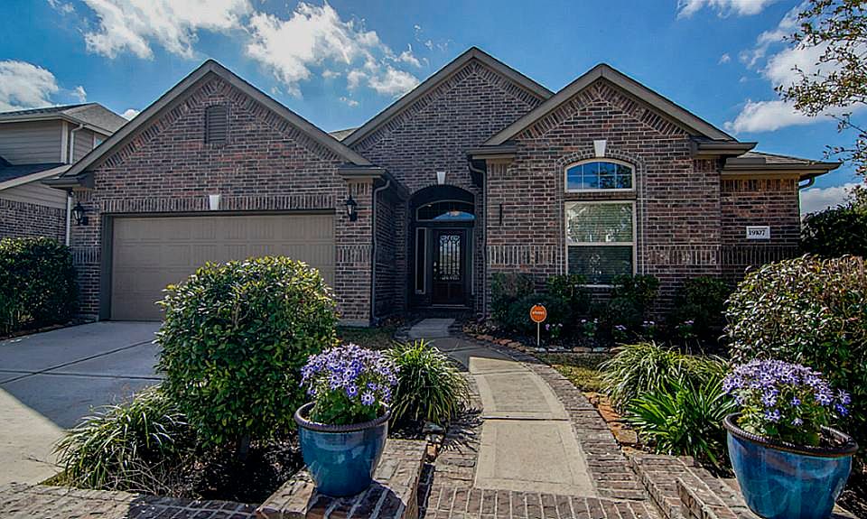 1st image of 19107 Cove Forest Ln
