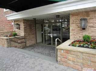 600 Shore Rd APT 3M, Long Beach, NY 11561