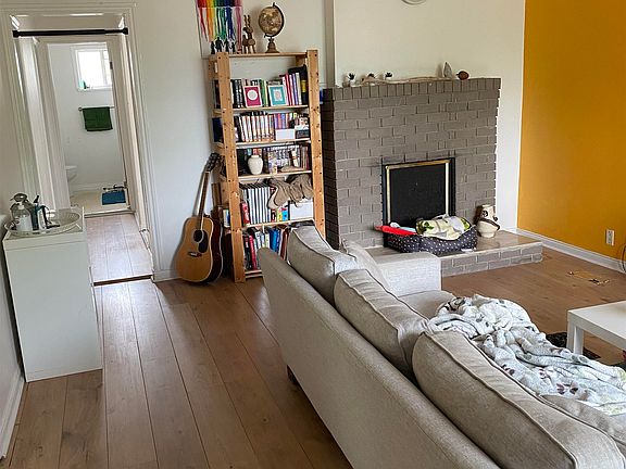 5th image of 2758 Horley St