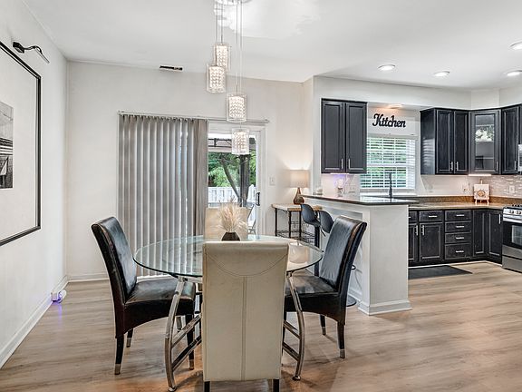 5th image of 2599 Grayton Ln