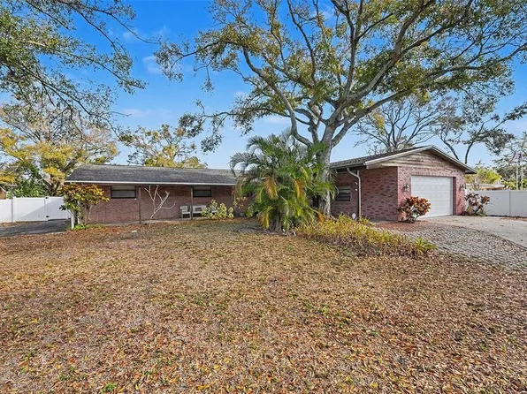 5967 102nd Ave N, Pinellas Park, FL 33782