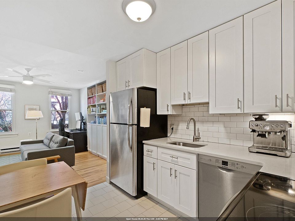 1st image of 607 1st St #2F
