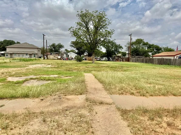 514 40th St, Lubbock, TX 79404