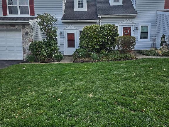 2nd image of 302 Independence Dr