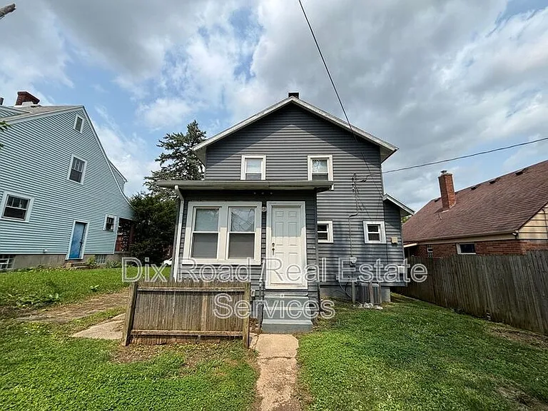 2312 Wyoming St — Photo 3