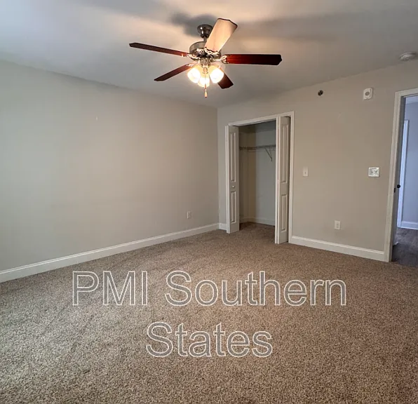 215 Walnut Hill Dr #B — Photo 9