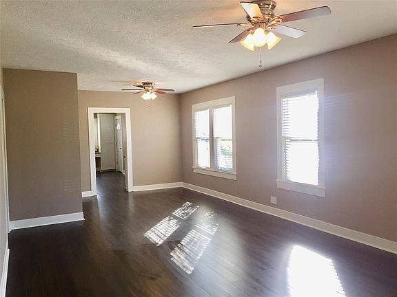 Another angle of the living area. The space closer to the kitchen can be used as the dining area or breakfast area.