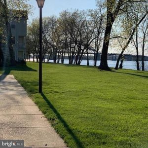 2104 Harbour Dr, Palmyra, NJ, 08065