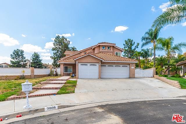 1st image of 2866 Astoria Cir
