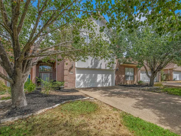 305 Chimney Hill Dr, College Station, TX 77840