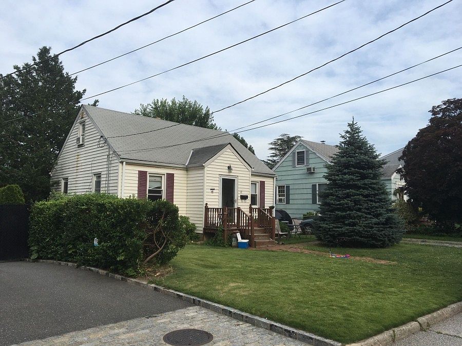 2nd image of 12 George St