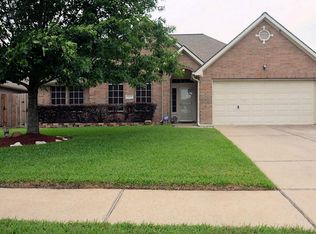 22831 W Waterlake Dr, Richmond, TX 77406