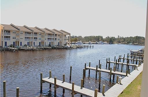 1st image of 2421 Beachview Dr APT A8