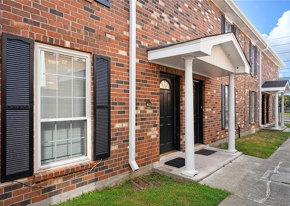 1st image of 1621 Newport Pl APT 17