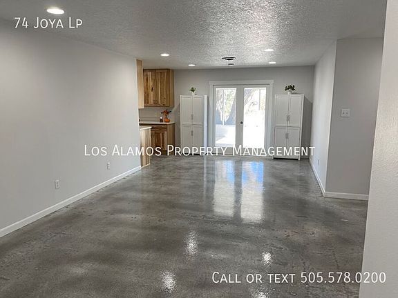 3rd image of 74 Joya Loop