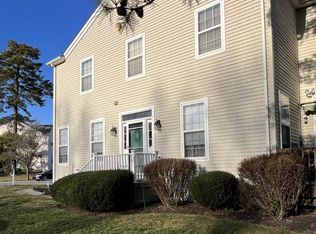 2 Summit Cir, Mays Landing, NJ 08330