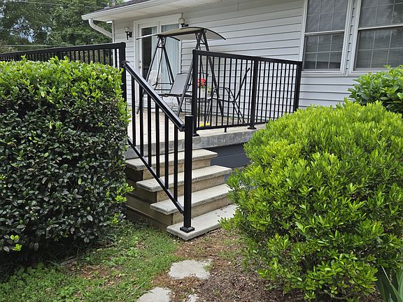 4th image of 7117 Westford Dr