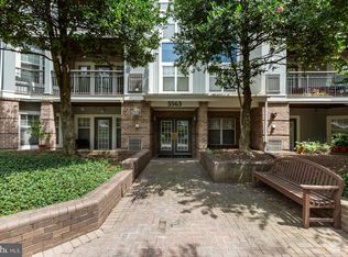 5563 Seminary Rd APT 109, Falls Church, VA 22041