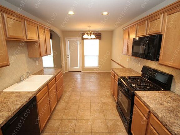 3rd image of 4318 N 33rd Ct