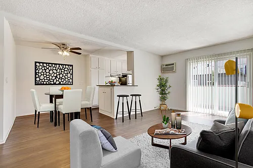 Floor plan 1 bedroom 1 bathroom