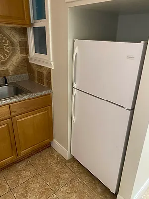 Rented by Brooklyn Vertical Inc. | media 15