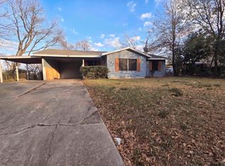 124 Foscue St, Sulphur Springs, TX 75482