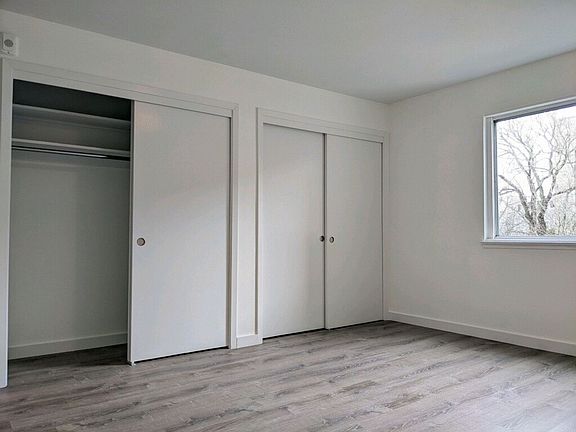 5th image of 1835 Lake St #204