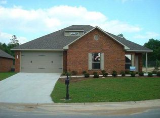 4622 Hermosa Rd, Crestview, FL 32539