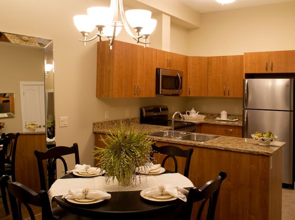 760 Mayfair St #207, Kamloops, BC V2B 0E5