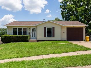 1876 Key Way Dr, Dubuque, IA 52002