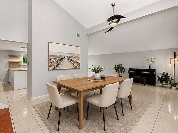 3rd image of 1304 ORTEGA STREET